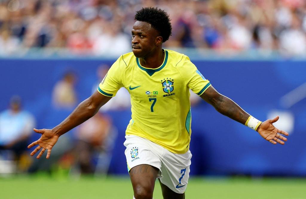英超大结局！阿森纳认真追逐维尼 英媒粉丝集体高潮
